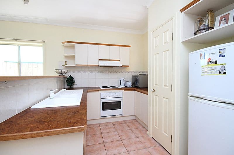 11 COOT-THA Place, FOREST LAKE QLD 4078, Forest Lake - Thumbnail 4
