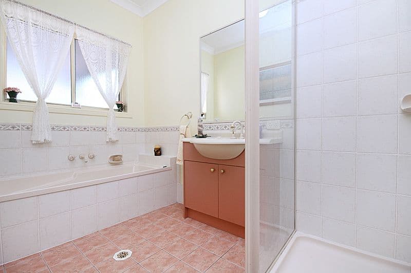 11 COOT-THA Place, FOREST LAKE QLD 4078, Forest Lake - Thumbnail 6