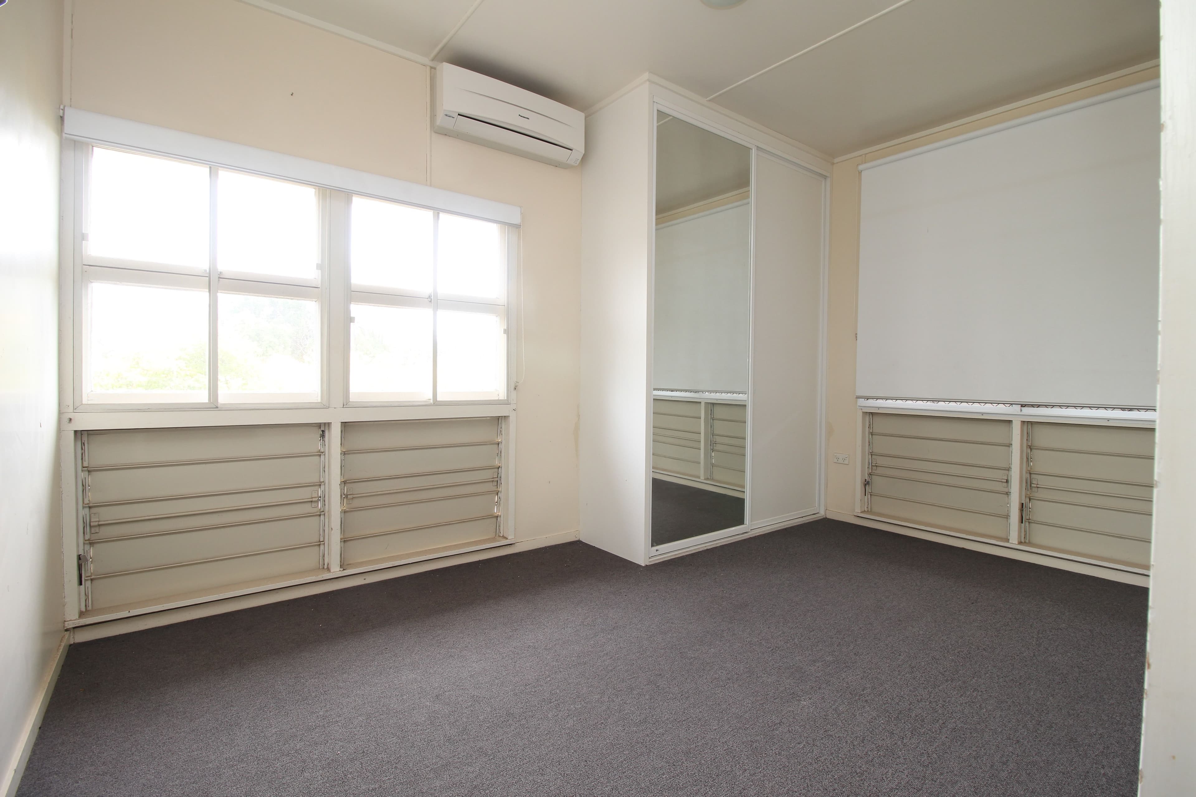 34 Old Airport Drive, Emerald QLD 4720, Emerald - Thumbnail 7