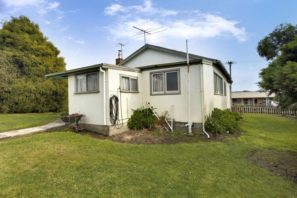 158 Charles Street, BEAUTY POINT TAS 7270, Beauty Point - Thumbnail 8