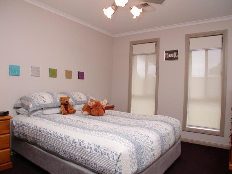 10 Karen Court, MORPHETT VALE SA 5162, Morphett Vale - Thumbnail 2