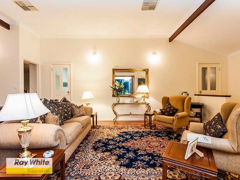 33 Peoples Avenue, Gooseberry Hill WA 6076, Gooseberry Hill - Thumbnail 4