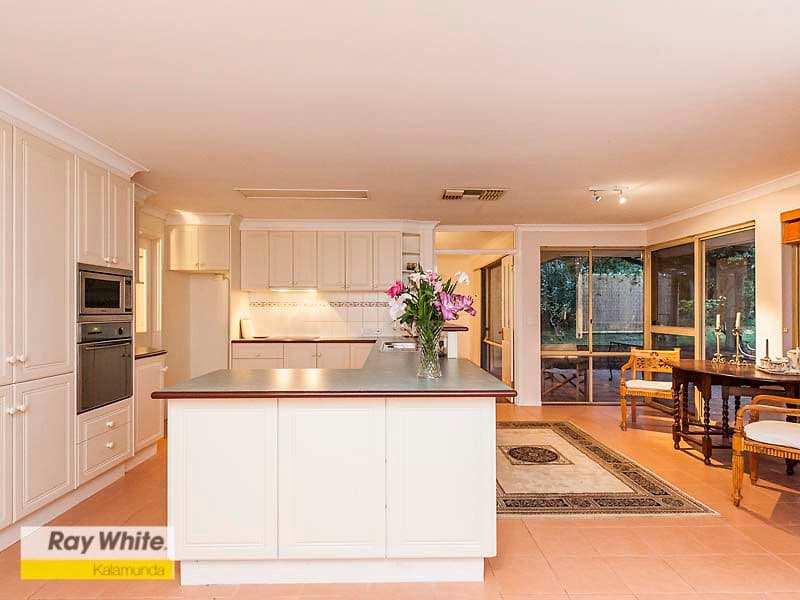 33 Peoples Avenue, Gooseberry Hill WA 6076, Gooseberry Hill - Thumbnail 7