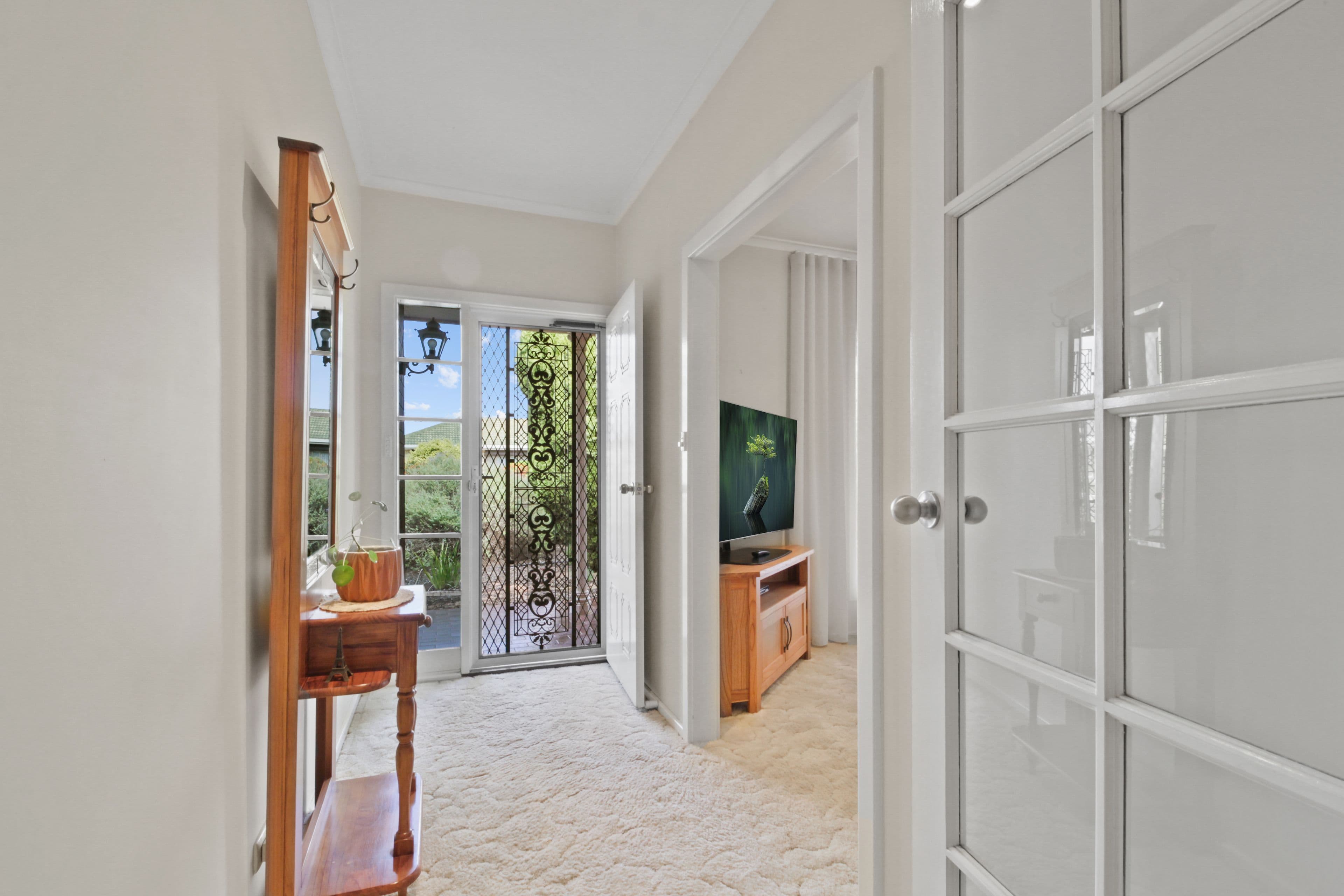 4 Taylor Street, Renmark SA 5341, Renmark - Thumbnail 2