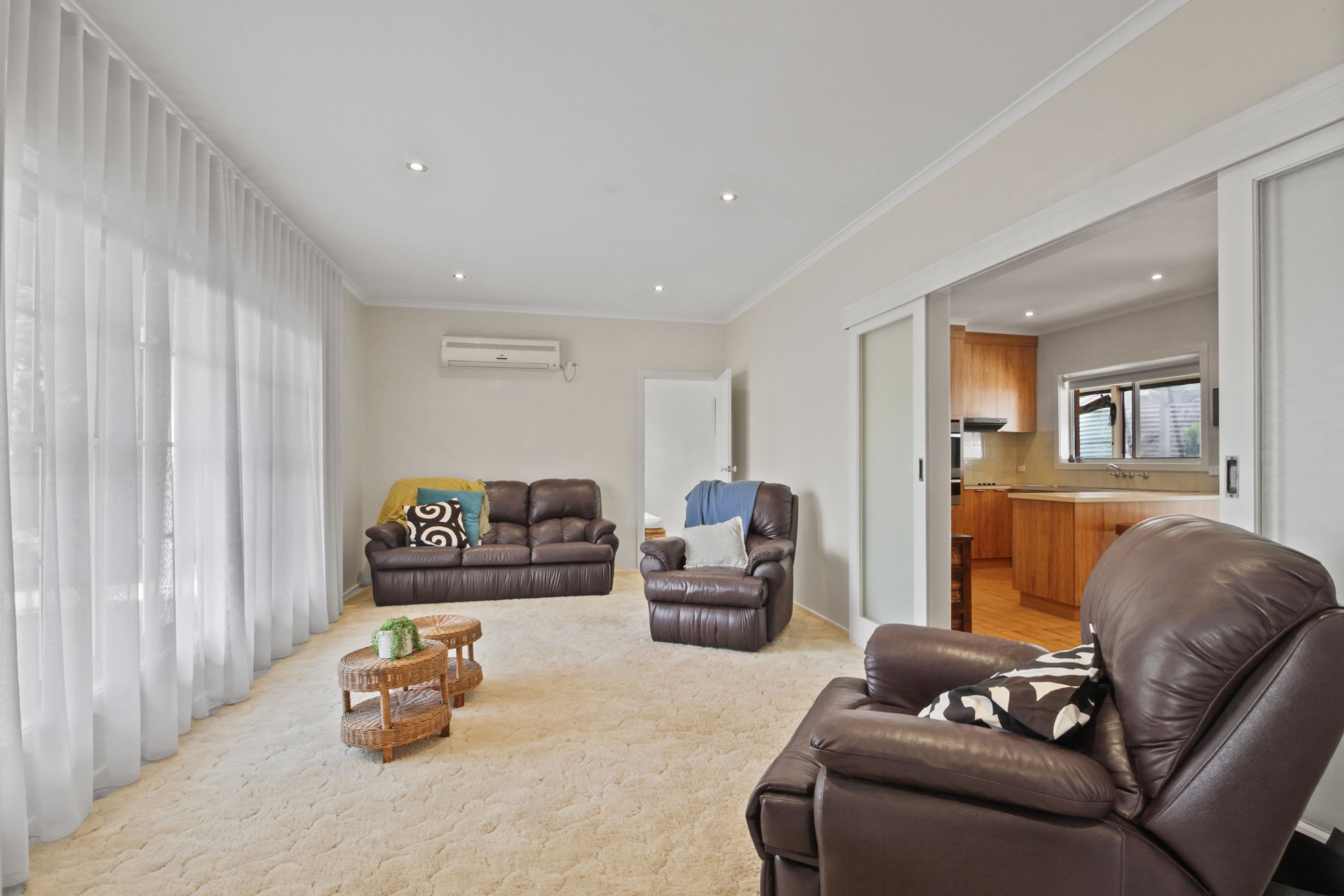 4 Taylor Street, Renmark SA 5341, Renmark - Thumbnail 3