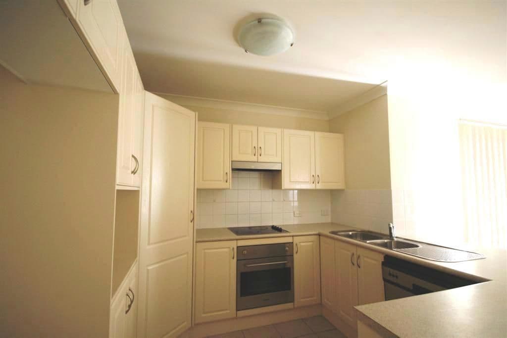18 Sherwood Street, WALLSEND NSW 2287, Wallsend - Thumbnail 2