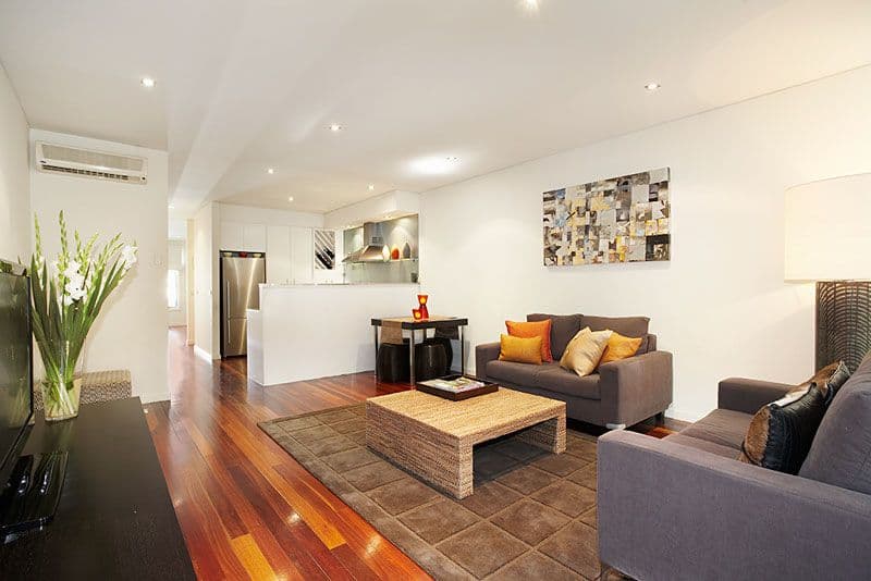 57  Ross Street, PORT MELBOURNE VIC 3207, Port Melbourne - Thumbnail 2