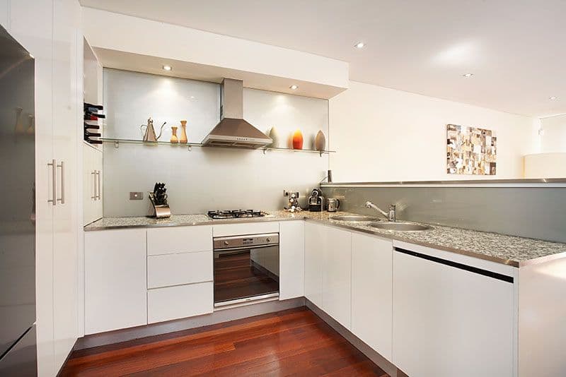 57  Ross Street, PORT MELBOURNE VIC 3207, Port Melbourne - Thumbnail 3