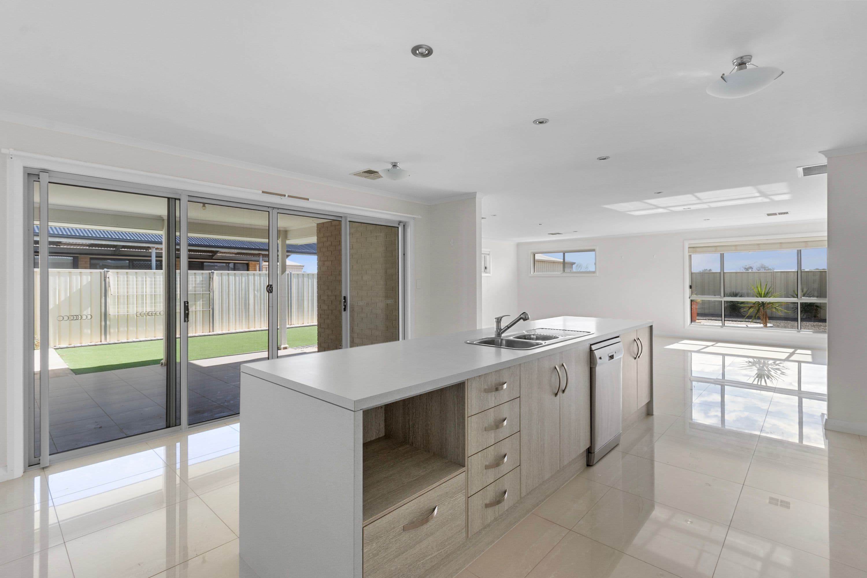 57 Pommern Way, Wallaroo SA 5556, Wallaroo - Thumbnail 5