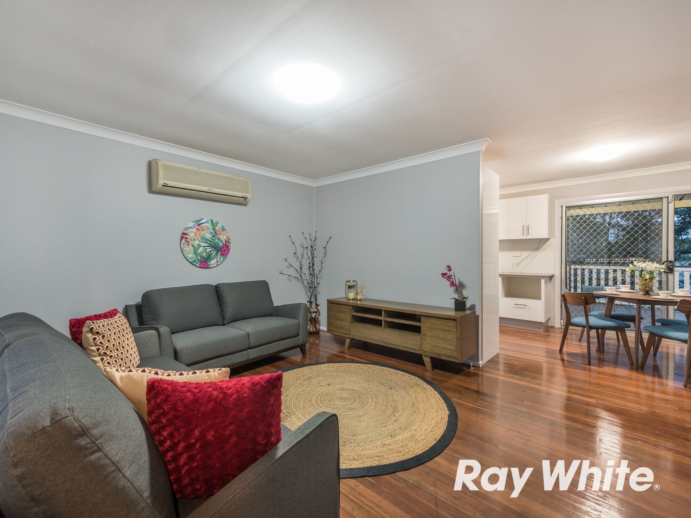 11 Sandra Street, Kingston QLD 4114, Kingston - Thumbnail 4