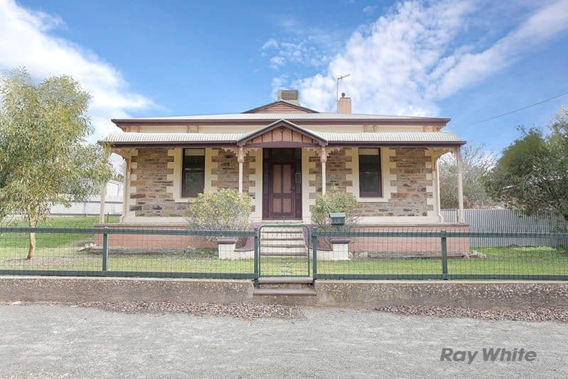 4 Queen Street, Burra SA 5417, Burra - Image 1