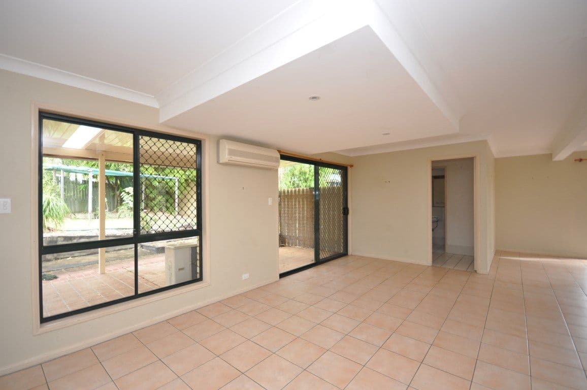 16 Kilmarnock Court, NARANGBA QLD 4504, Narangba - Thumbnail 4