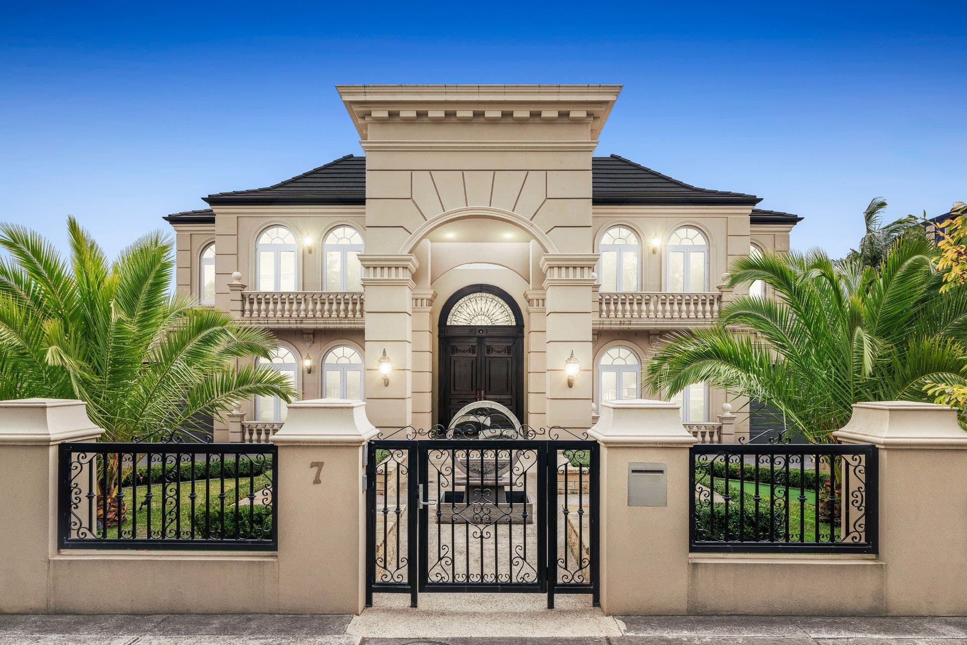 7 Mount Street, Glen Waverley VIC 3150, Glen Waverley - Image 1