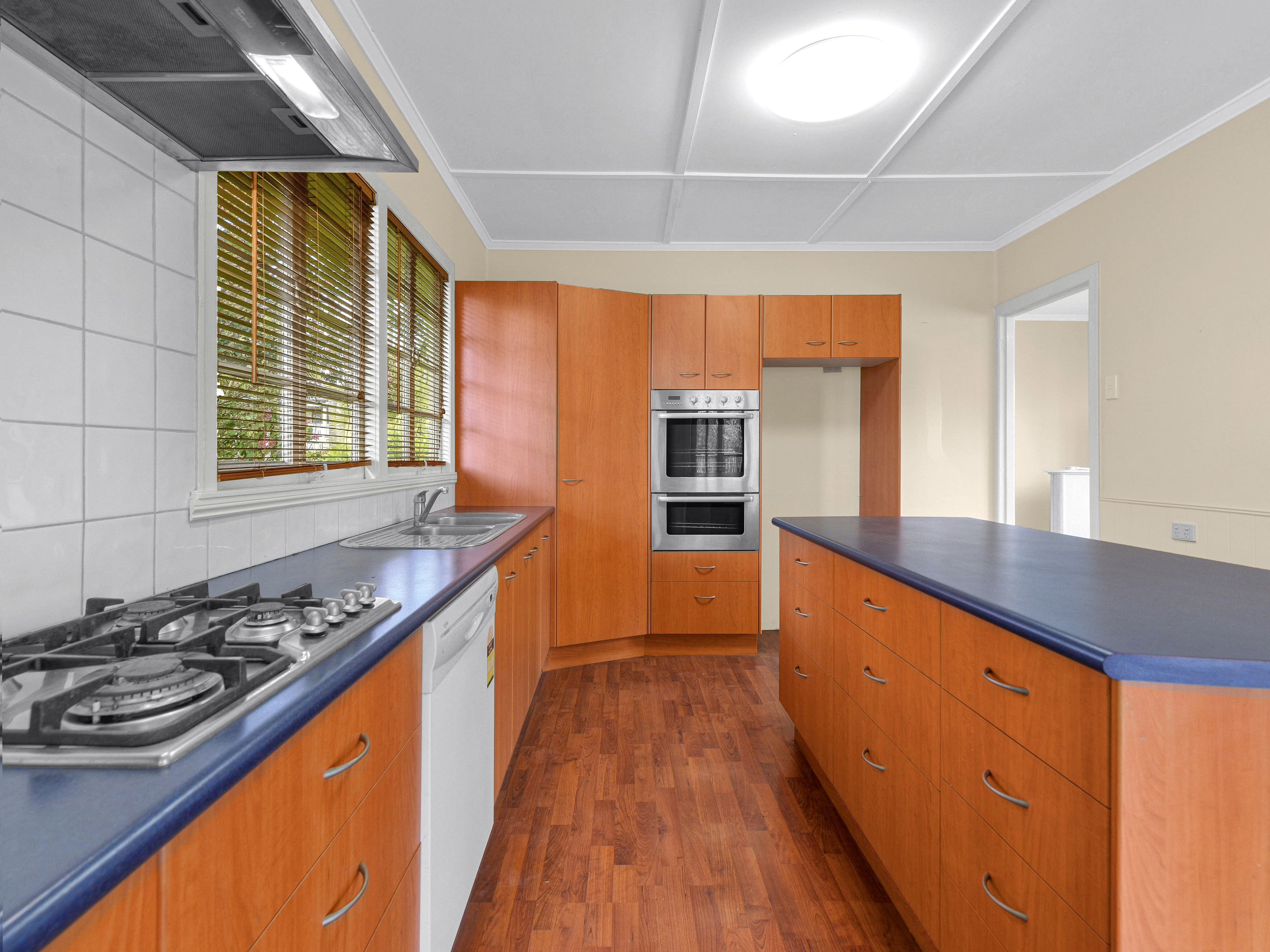 52 Camelia Street, Cannon Hill QLD 4170, Cannon Hill - Thumbnail 5