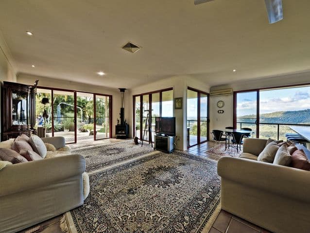 201 Little Nerang Road, MUDGEERABA QLD 4213, Mudgeeraba - Thumbnail 3