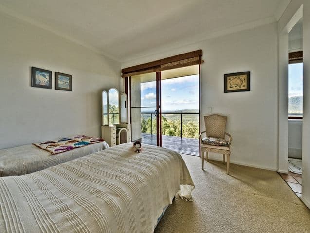 201 Little Nerang Road, MUDGEERABA QLD 4213, Mudgeeraba - Thumbnail 4