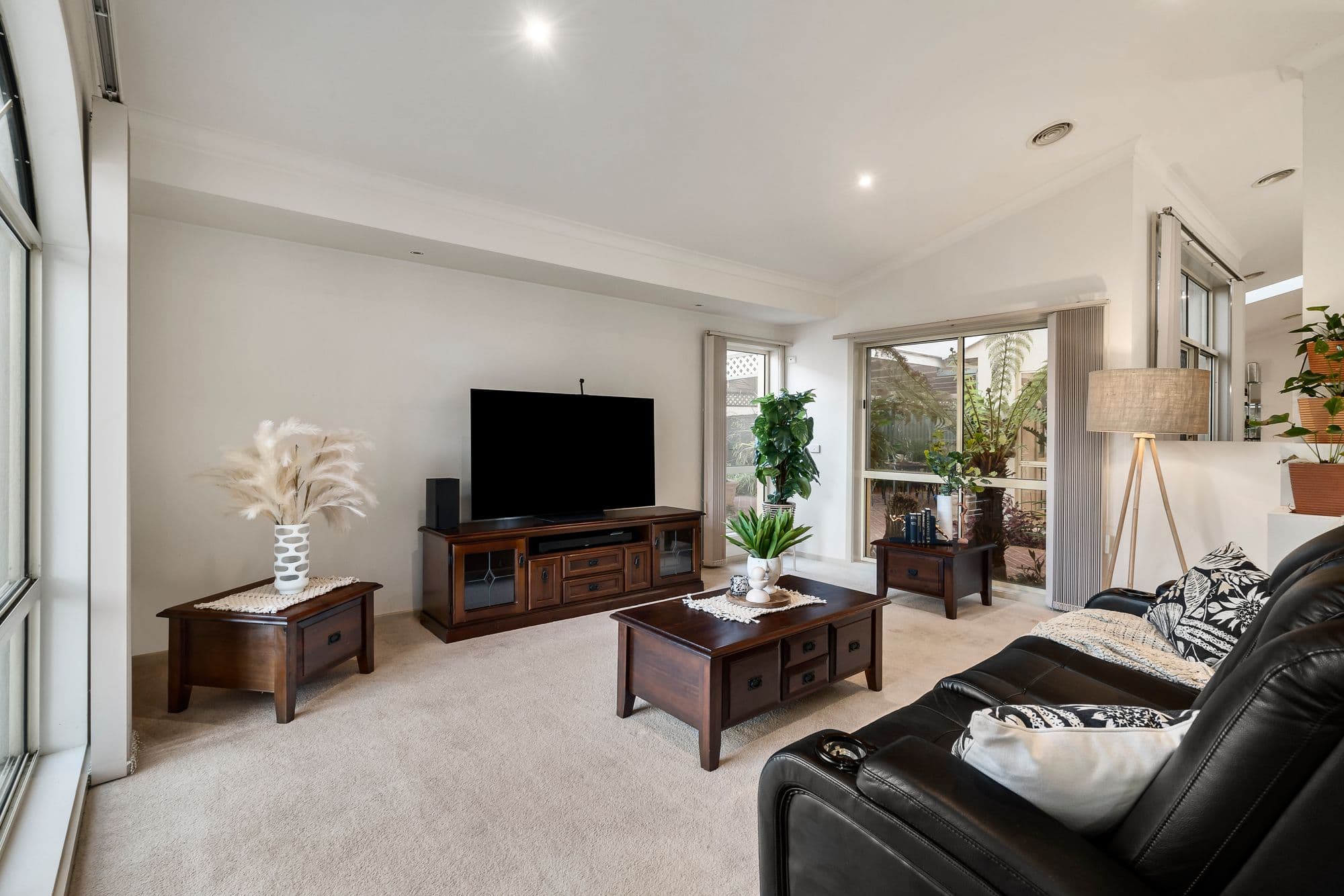 24 Alanbrae Terrace, Attwood VIC 3049, Attwood - Thumbnail 5