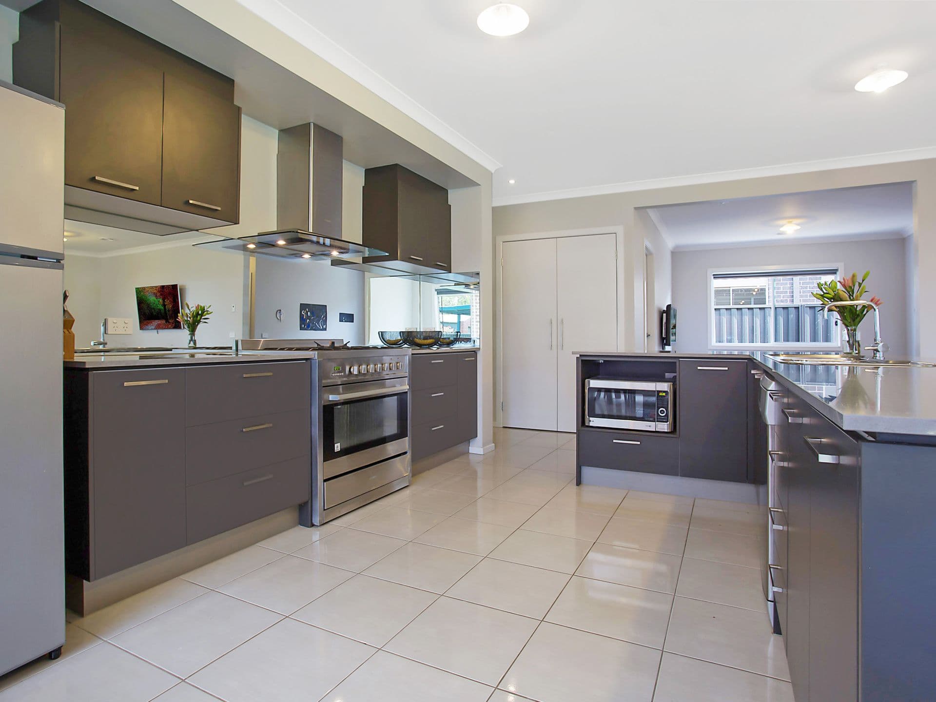 38 Shenfield Street, Cobden VIC 3266, Cobden - Thumbnail 3