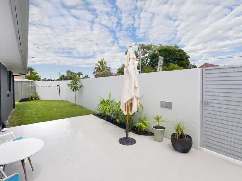 27 Walker Street, PALM BEACH QLD 4221, Palm Beach - Thumbnail 3