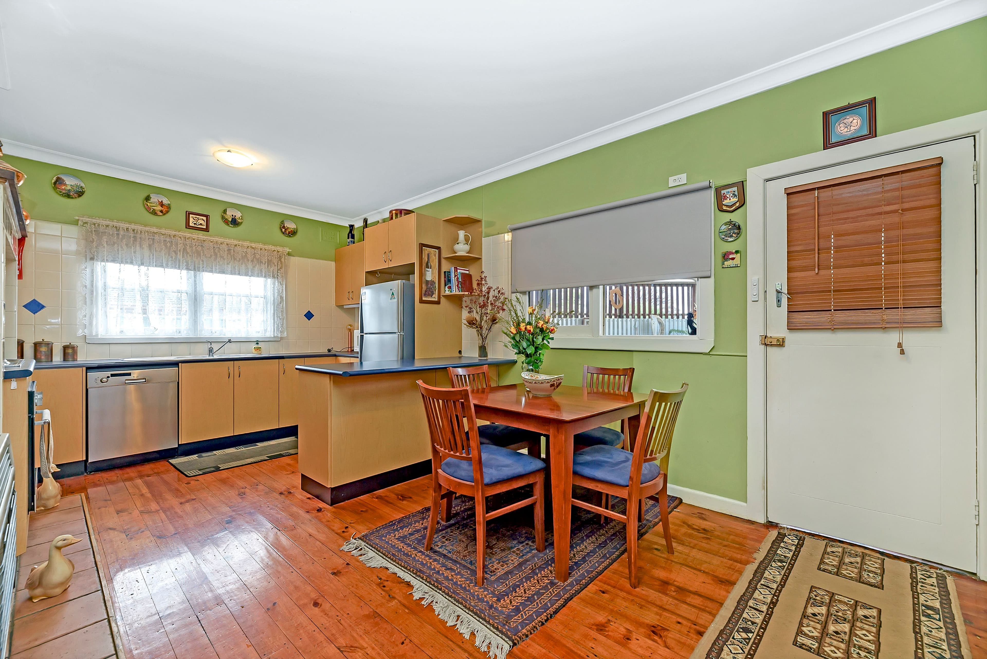 1/12 Donald Road, Queanbeyan NSW 2620, Queanbeyan - Thumbnail 5