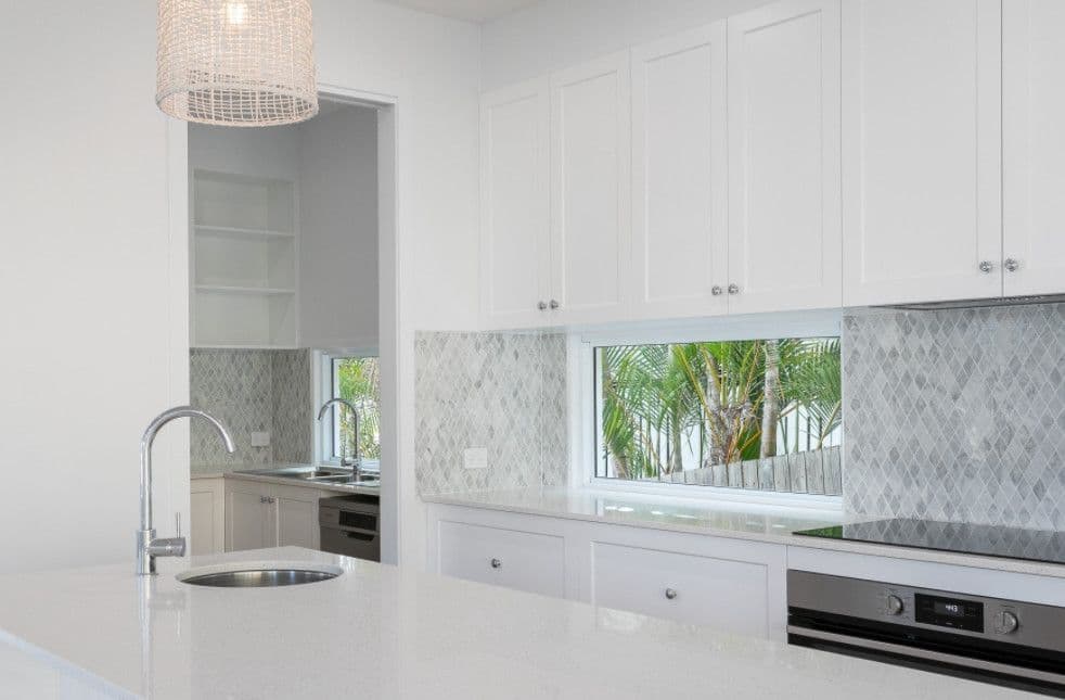 47 Oxley Drive, Holland Park QLD 4121, Holland Park - Thumbnail 4