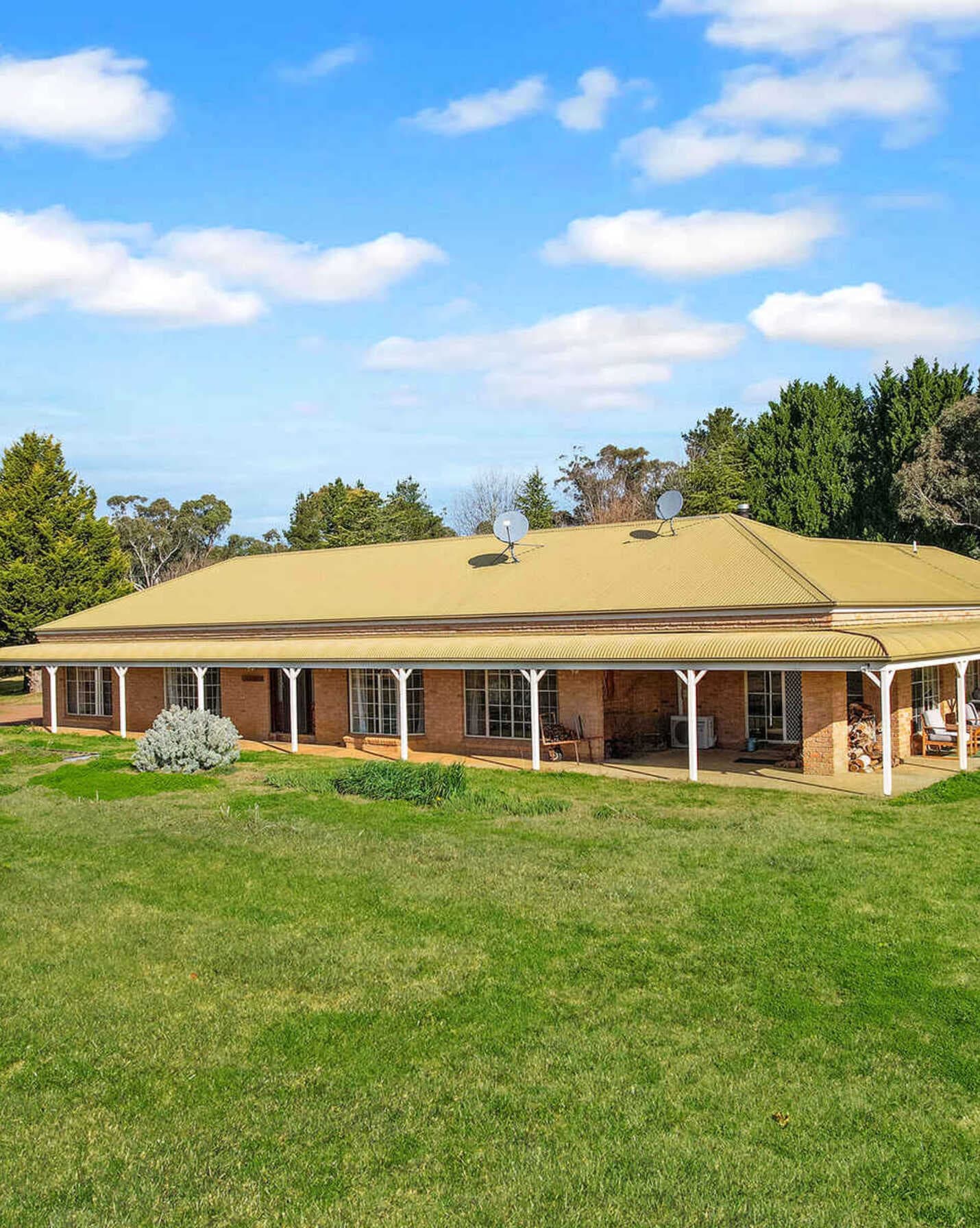 551 Inverary Road Paddys River, River - Thumbnail 3