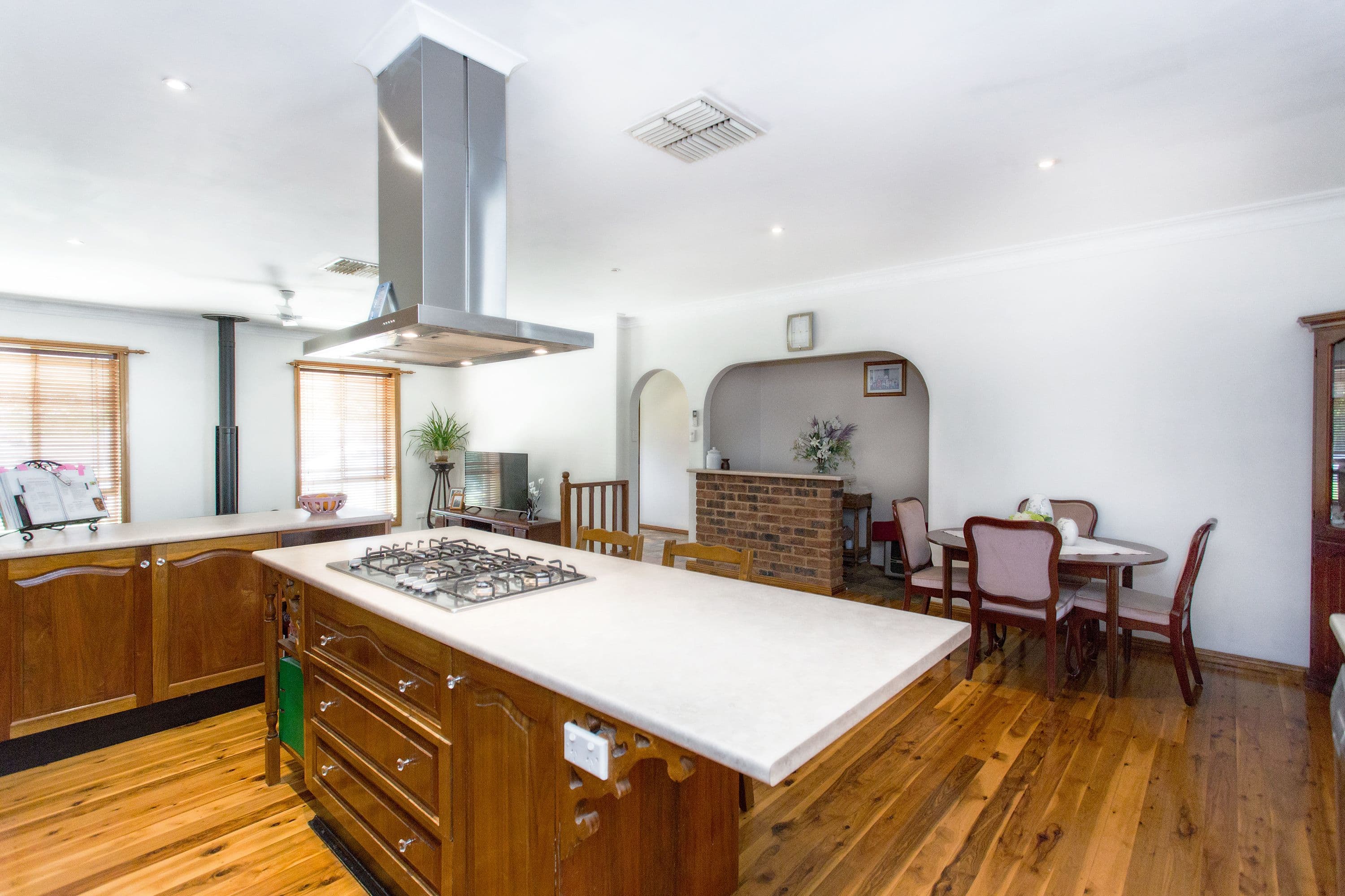 6 Stewart Street, Cowra NSW 2794, Cowra - Thumbnail 2