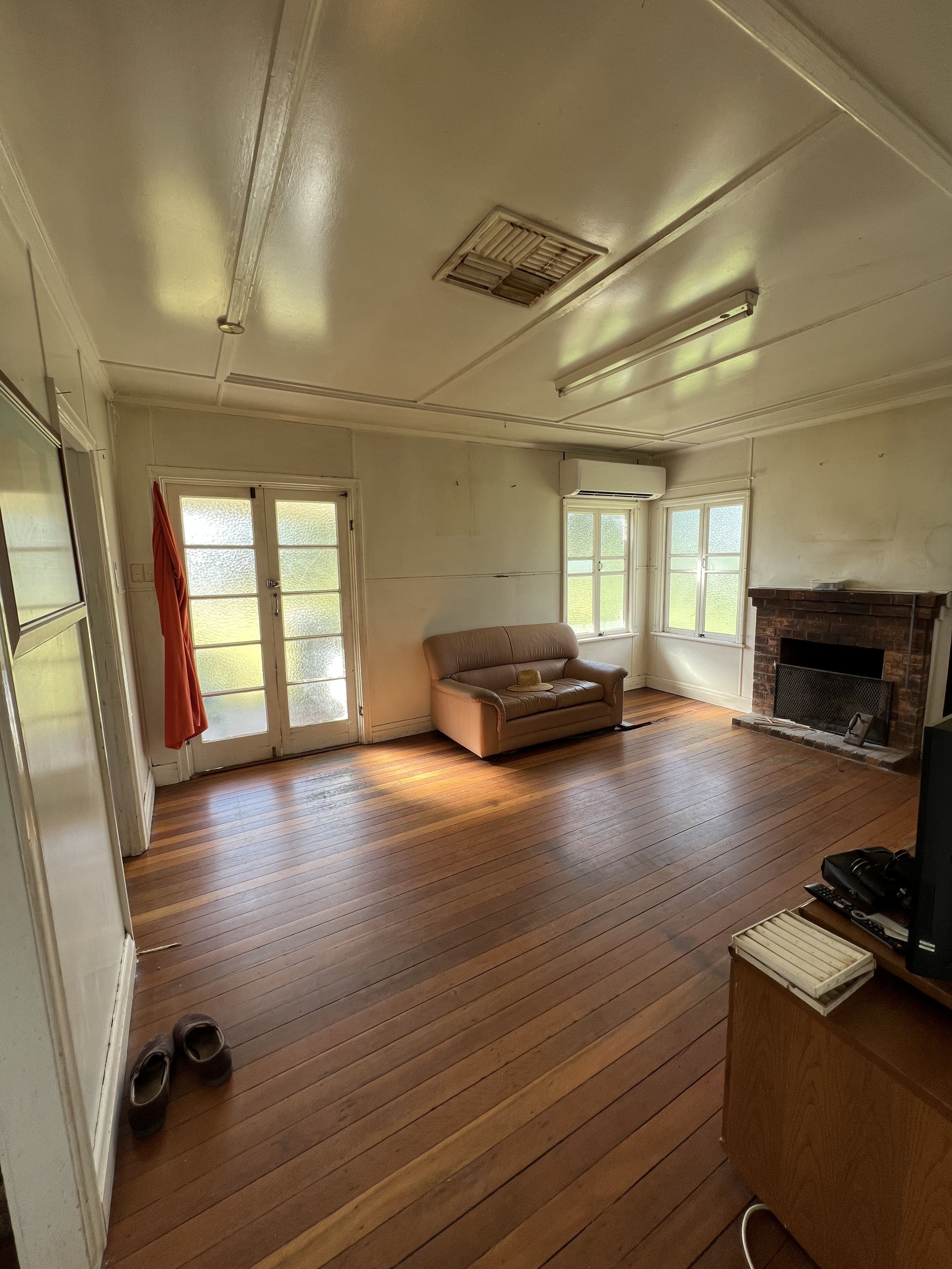 8 Edward Street, Charleville QLD 4470, Charleville - Thumbnail 2
