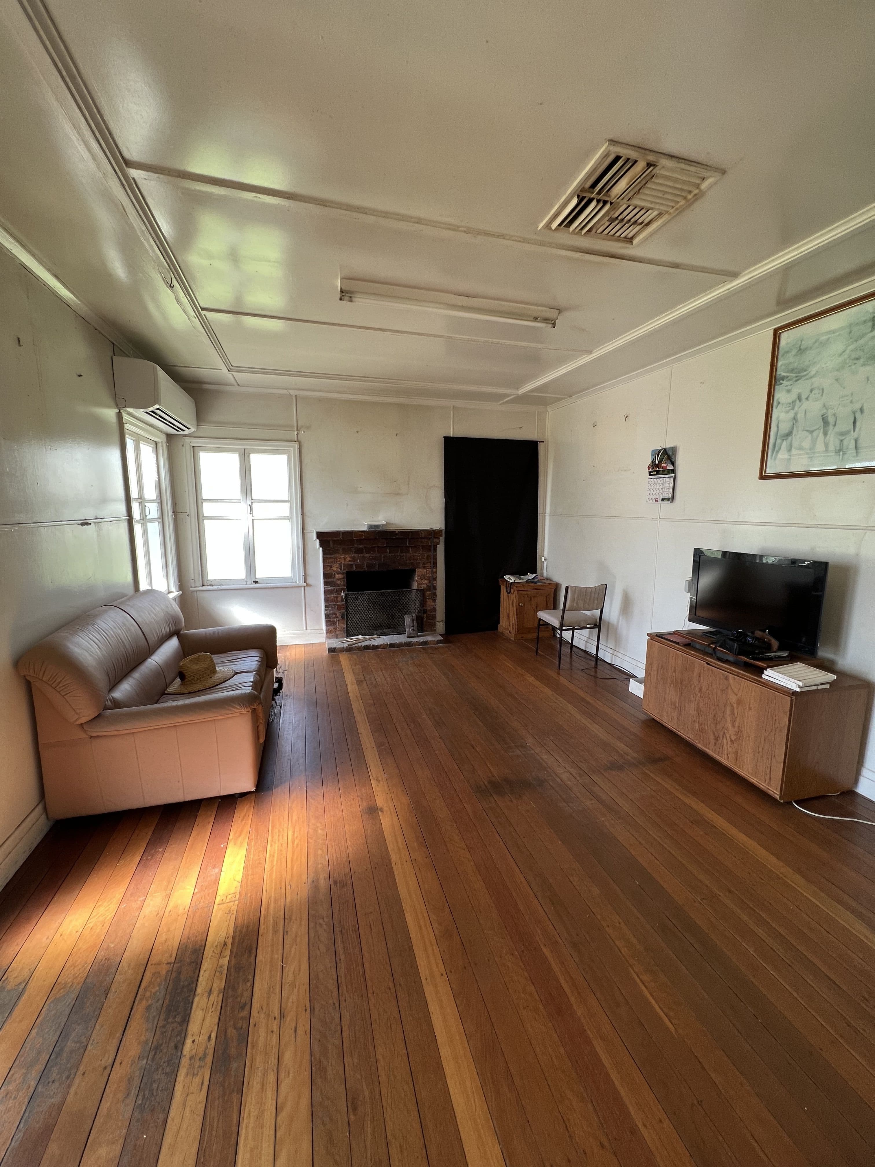 8 Edward Street, Charleville QLD 4470, Charleville - Thumbnail 3
