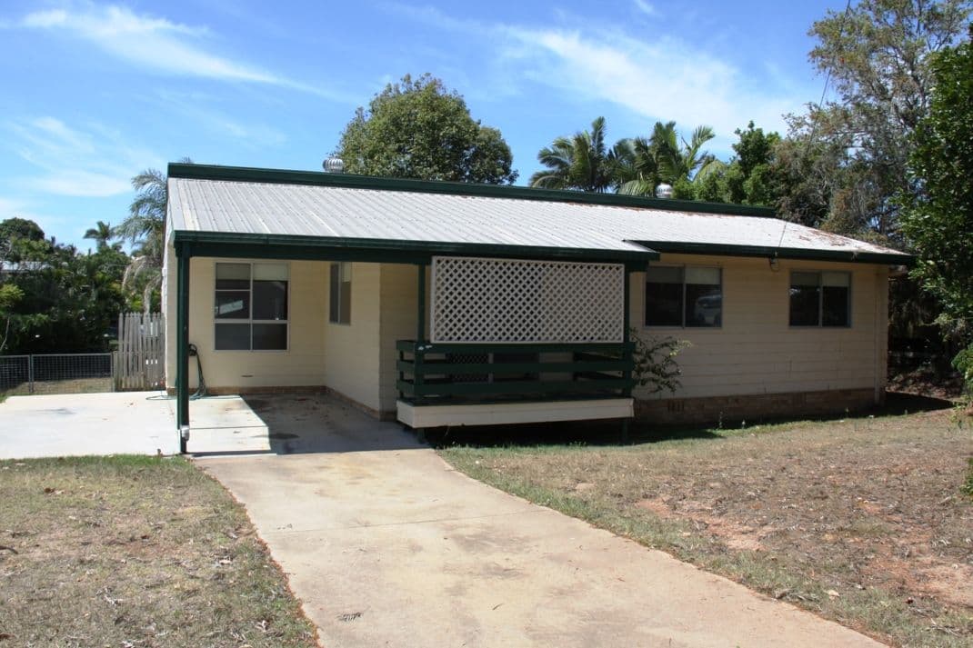 6 Hayes Avenue, Boyne Island QLD 4680, Boyne Island - Image 1