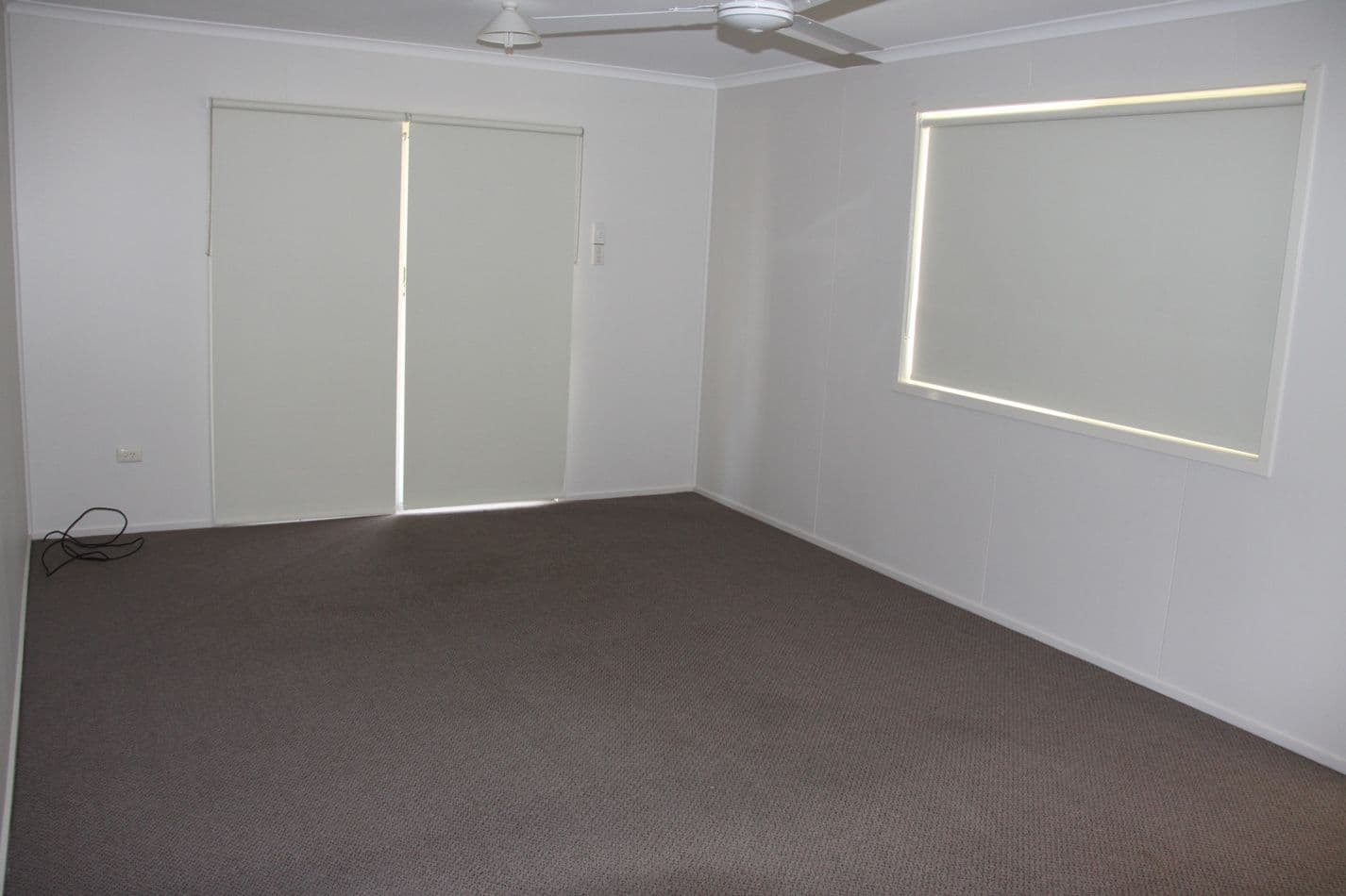 6 Hayes Avenue, Boyne Island QLD 4680, Boyne Island - Thumbnail 3