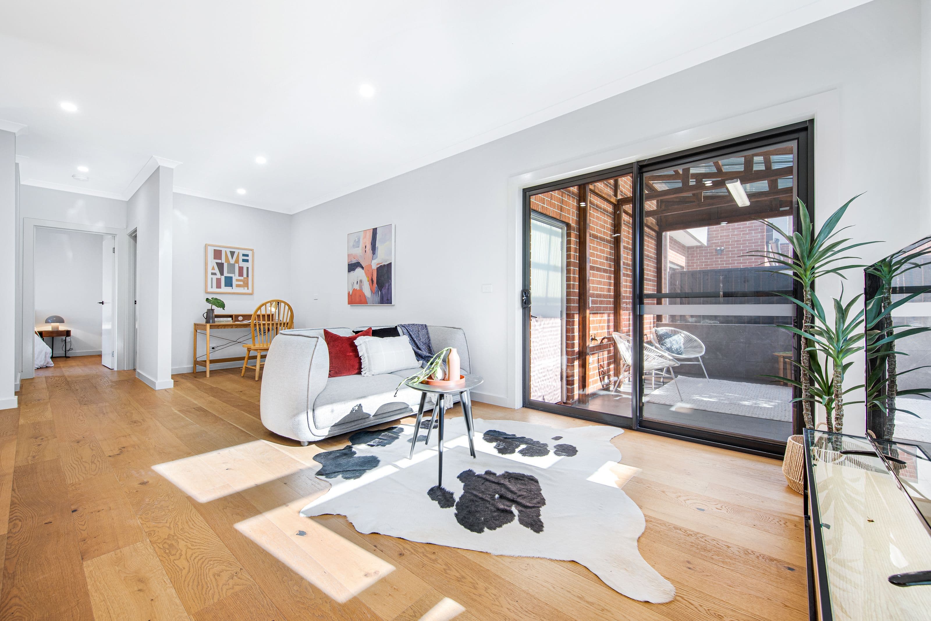 2 Ashdale Court, Springvale VIC 3171, Springvale - Thumbnail 2