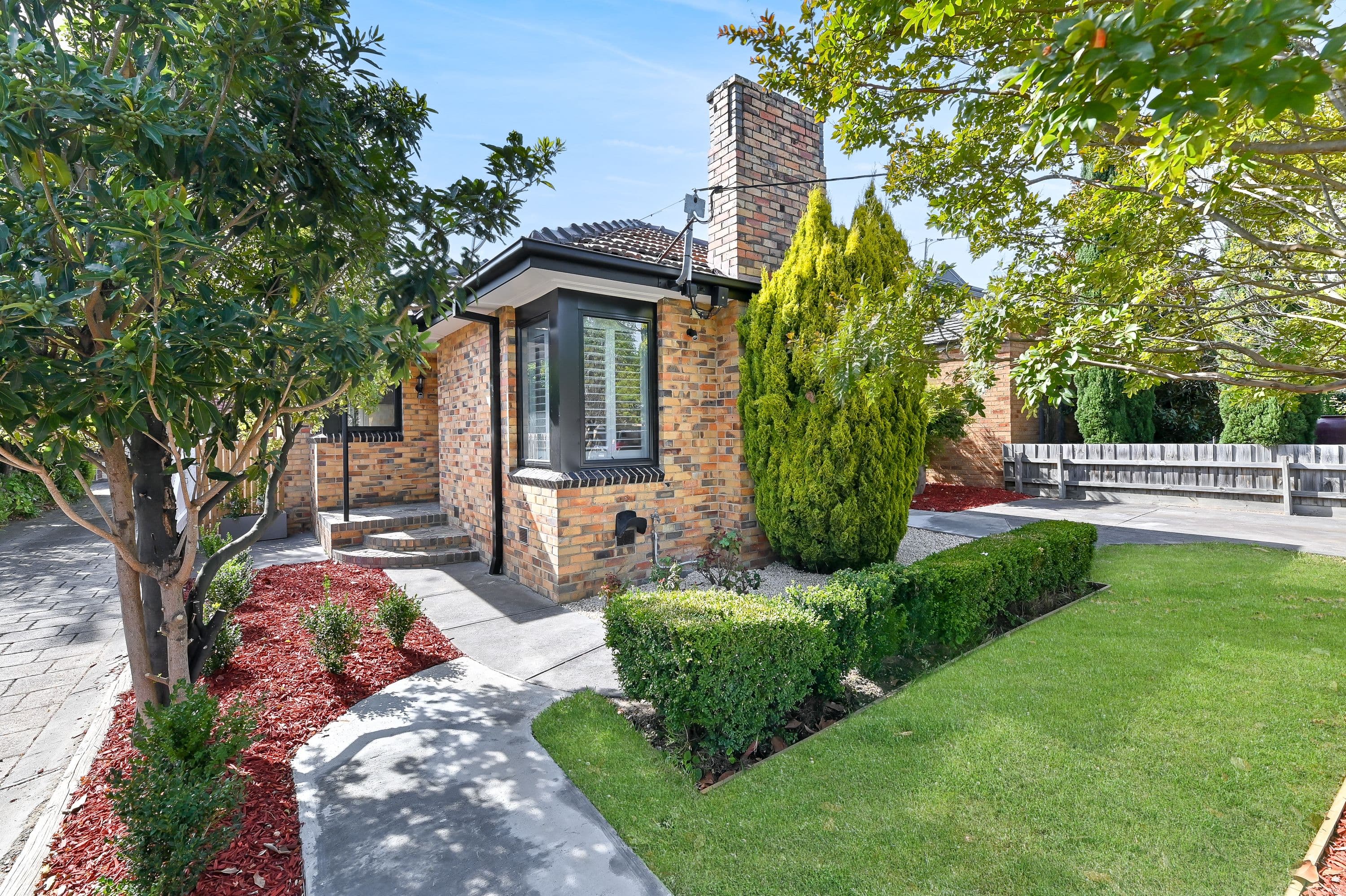 4 Glenmore Grove, Mount Waverley VIC 3149, Mount Waverley - Image 1