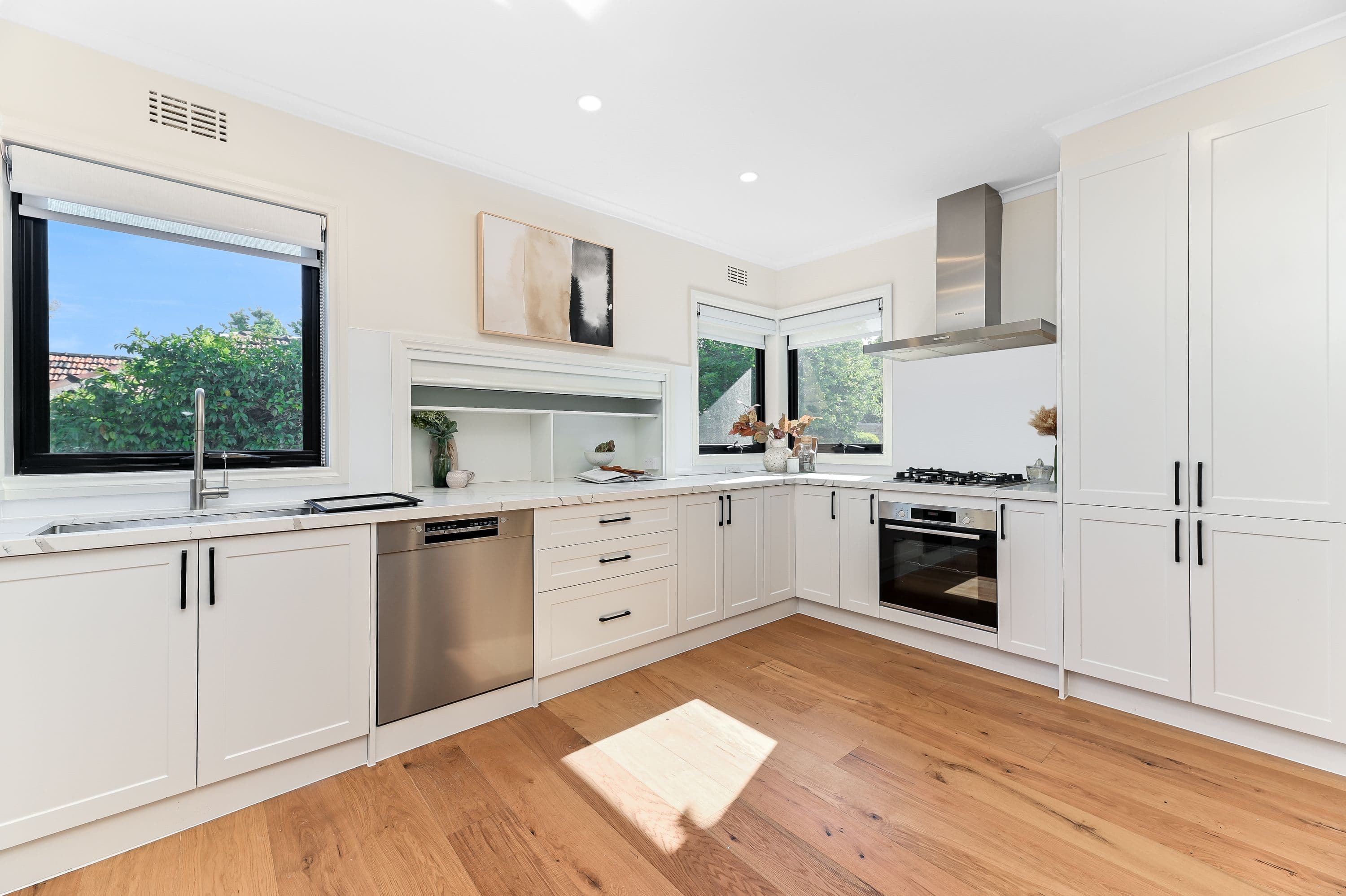 4 Glenmore Grove, Mount Waverley VIC 3149, Mount Waverley - Thumbnail 6