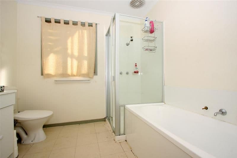 24 Benjamin Close, BUNDOORA VIC 3083, Bundoora - Thumbnail 6