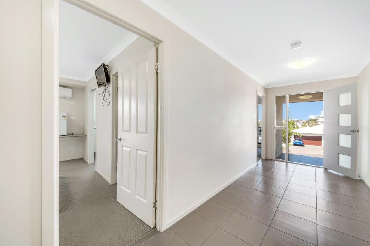 8 Windjana Court, New Auckland QLD 4680, New Auckland - Thumbnail 2