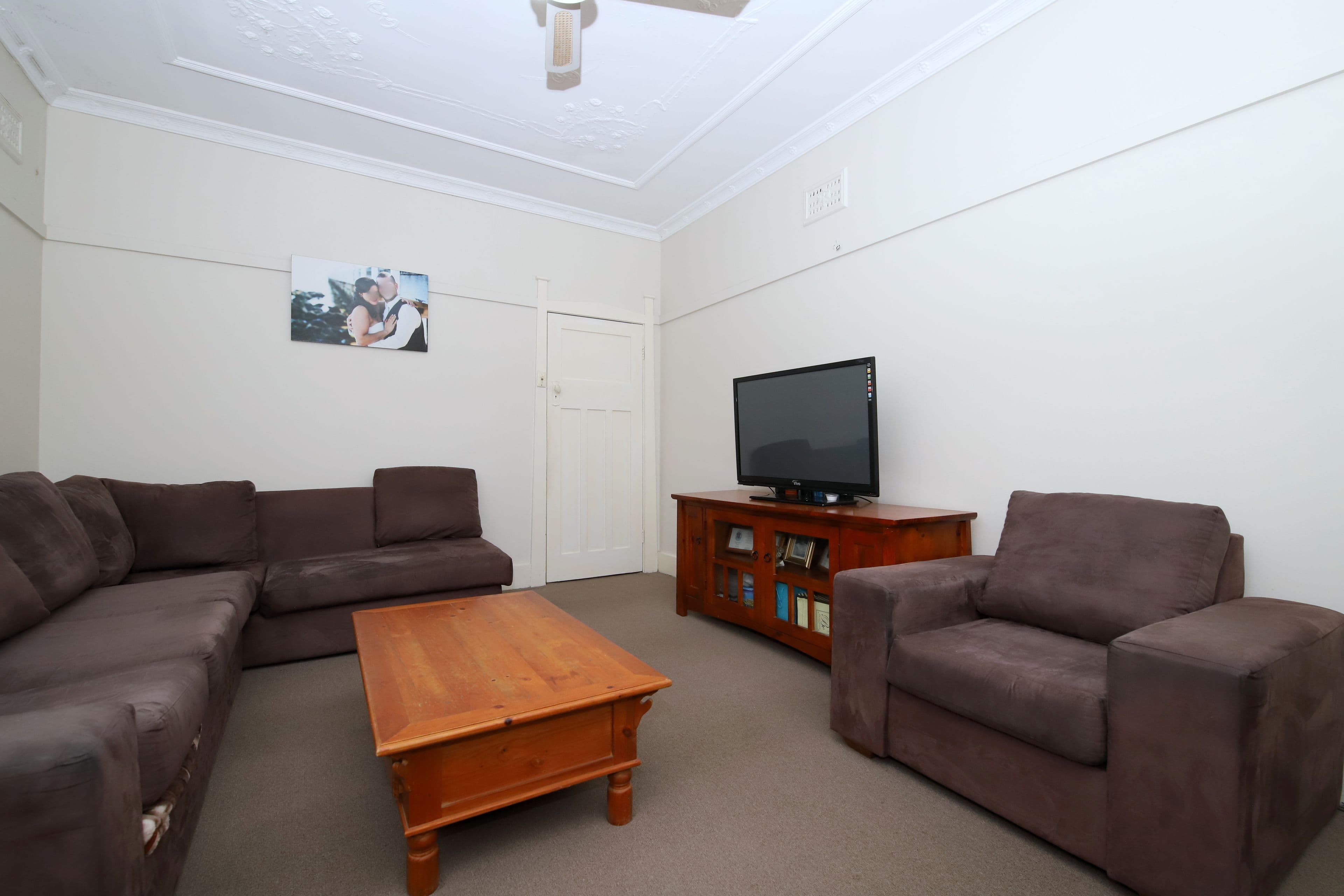 9 Bent Street, Chester Hill - Thumbnail 4