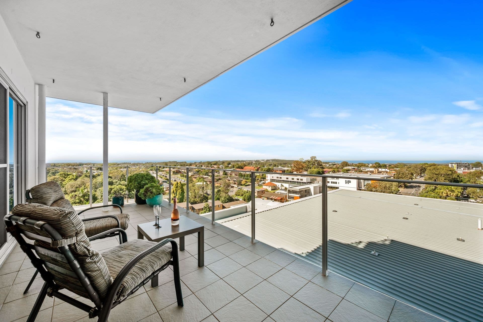 601/215-217 Pacific Highway, Charlestown, NSW, 2290, Charlestown - Thumbnail 2
