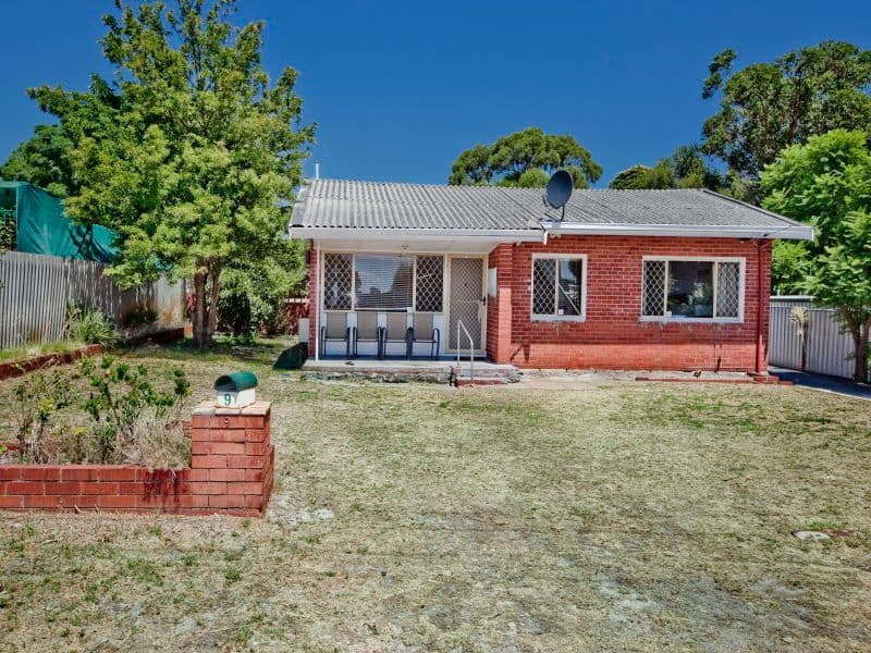 9 Bradley Way, LOCKRIDGE WA 6054, Lockridge - Thumbnail 2