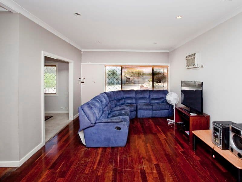 9 Bradley Way, LOCKRIDGE WA 6054, Lockridge - Thumbnail 4
