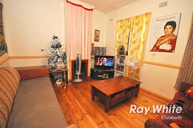 12 Donnington Road, ELIZABETH NORTH SA 5113, Elizabeth North - Thumbnail 2