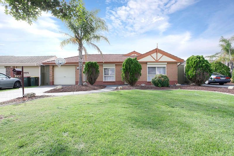 18 Hyde Place, FOREST LAKE, Forest Lake - Image 1