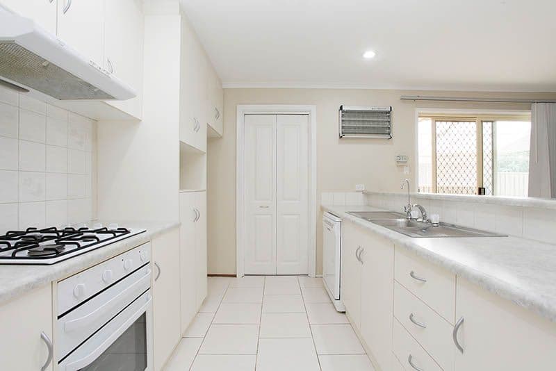 18 Hyde Place, FOREST LAKE, Forest Lake - Thumbnail 2