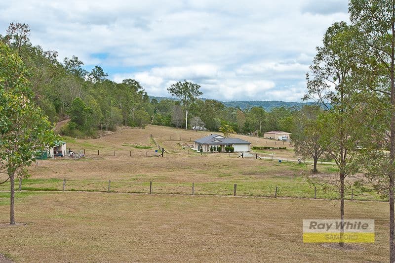 3 Stanley Robinson Court, CAMP MOUNTAIN QLD 4520, Camp Mountain - Thumbnail 2
