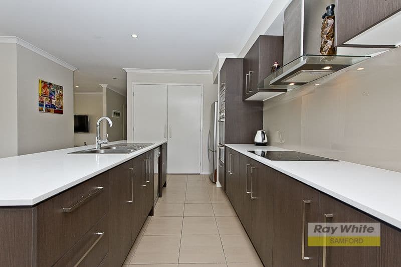 3 Stanley Robinson Court, CAMP MOUNTAIN QLD 4520, Camp Mountain - Thumbnail 6