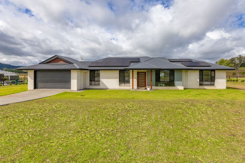 19 Caballo Way, Winya QLD 4515, Winya - Thumbnail 2