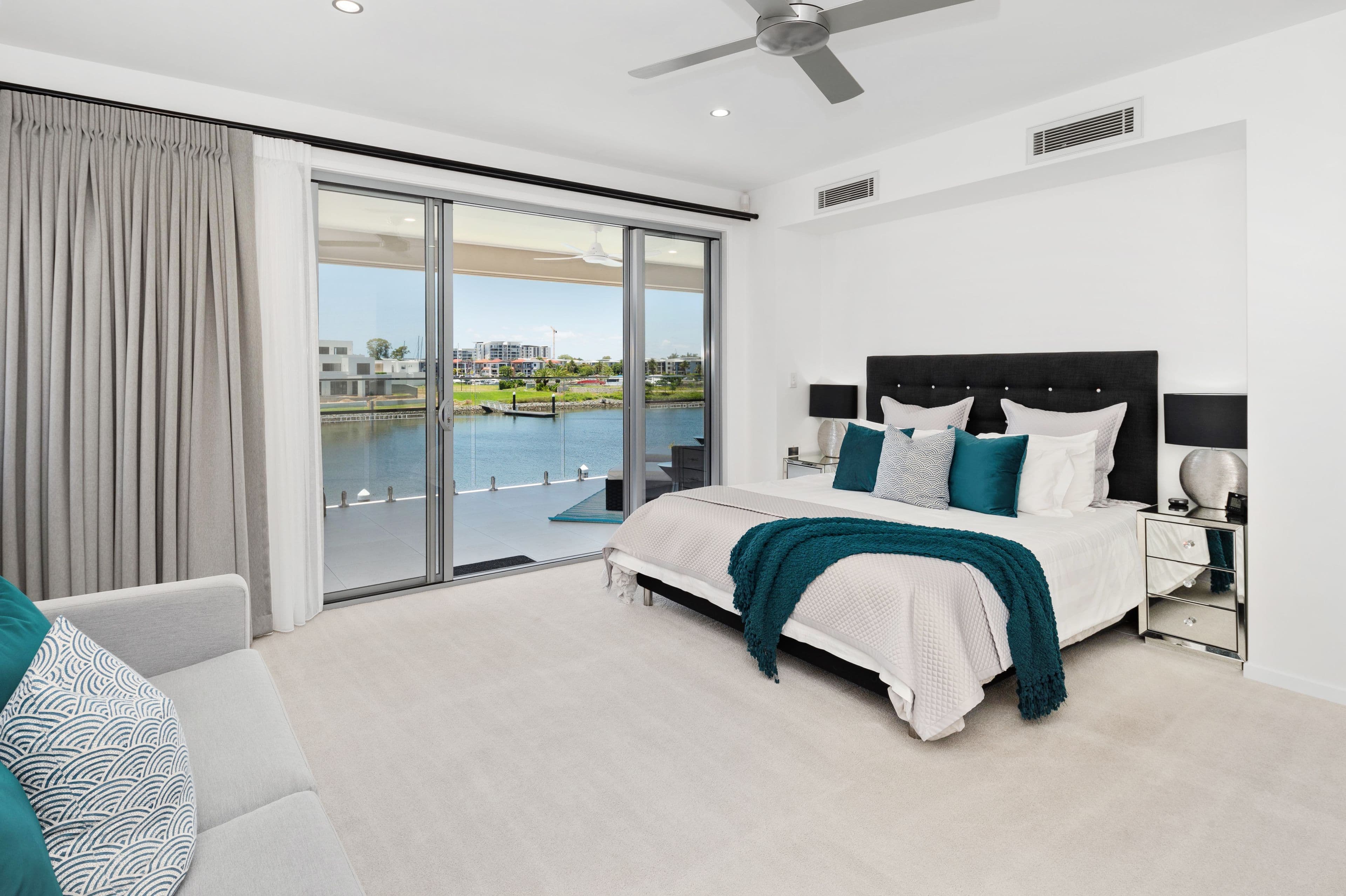 1078 Edgecliff Drive, Sanctuary Cove QLD 4212, Sanctuary Cove - Thumbnail 8