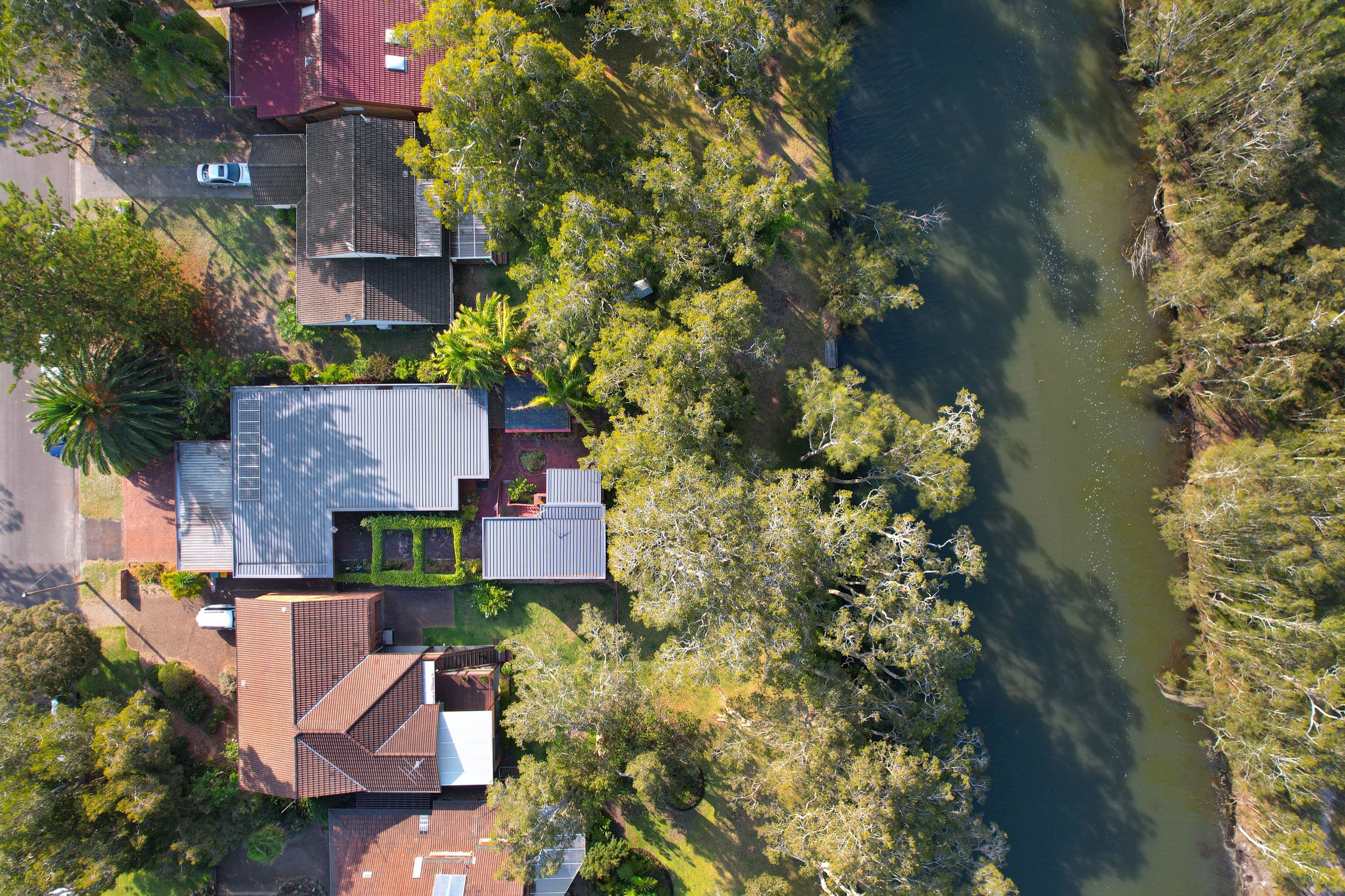 25 Natuna Avenue, Budgewoi NSW 2262, Budgewoi - Thumbnail 3