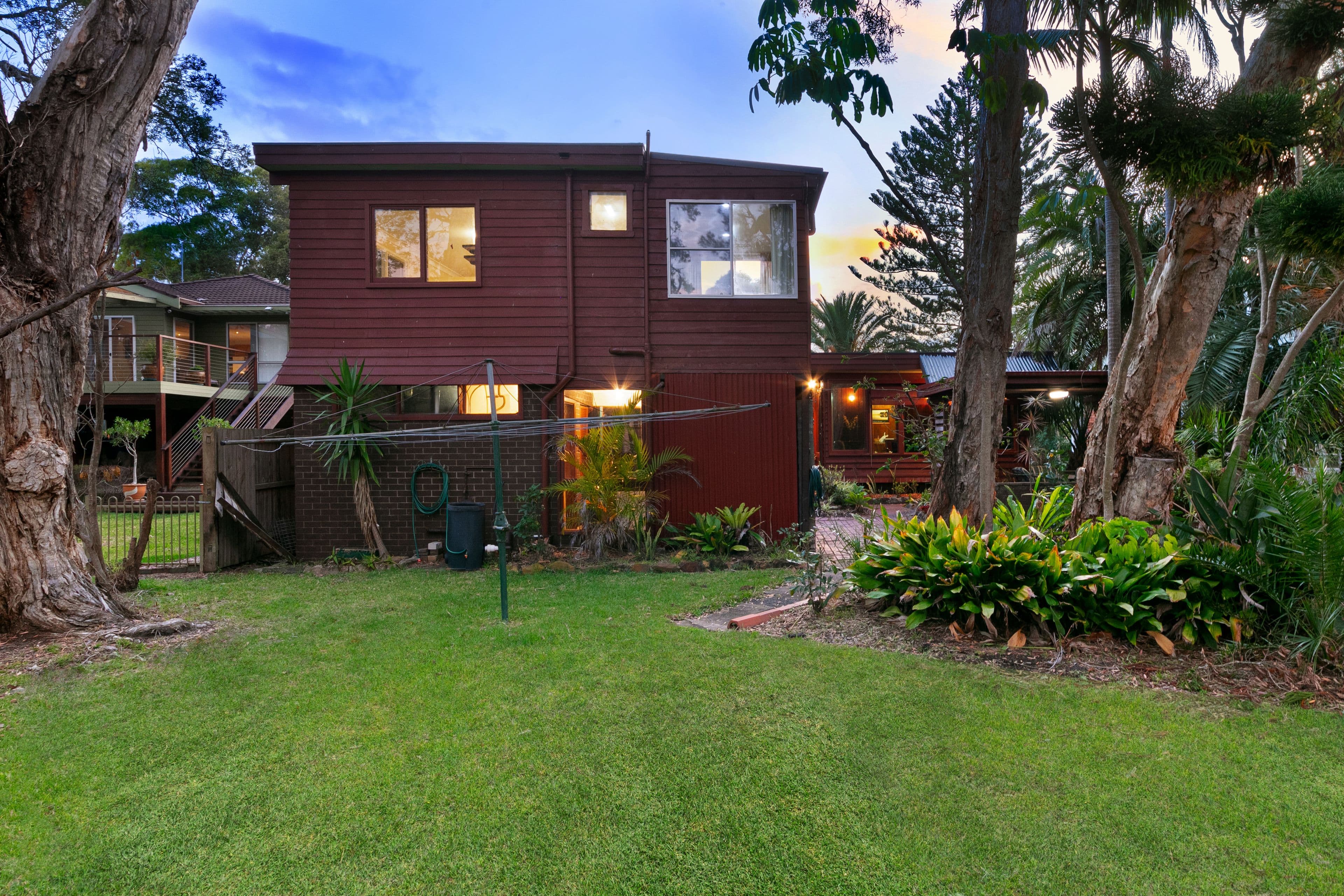 25 Natuna Avenue, Budgewoi NSW 2262, Budgewoi - Thumbnail 5