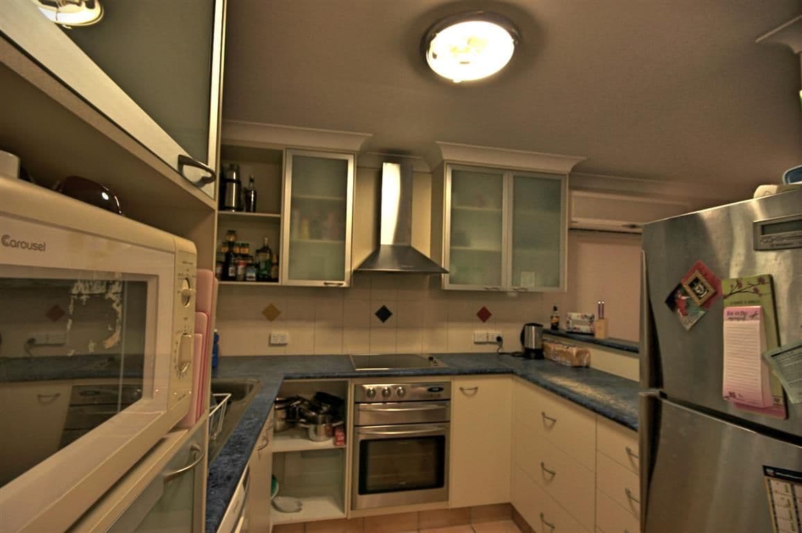 2 Hans Christian Street, SARINA QLD 4737, Sarina - Thumbnail 6